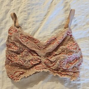 Montelle Cup-Sized Lace Bralette Size 36H/I Blush Pink